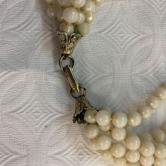 Vintage 1950s Multi Strand Bead Off White Choker Japan Great 4 Up Cycle  (J529) - Picture 5 of 14